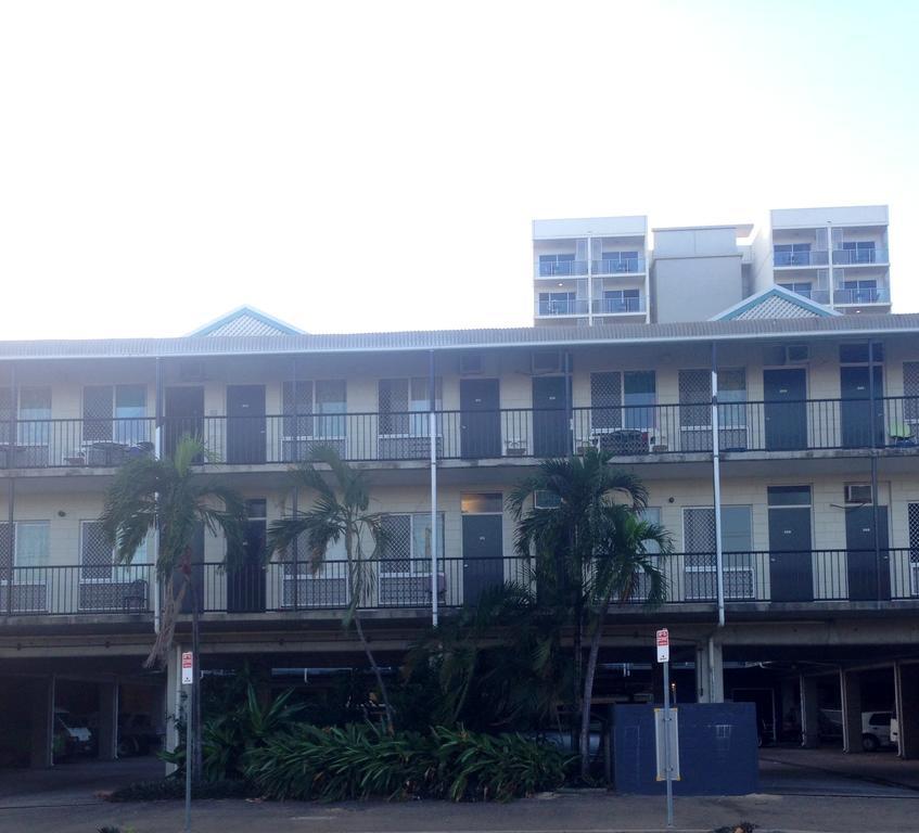 Hostel Adventurers Backpackers Townsville Exteriér fotografie