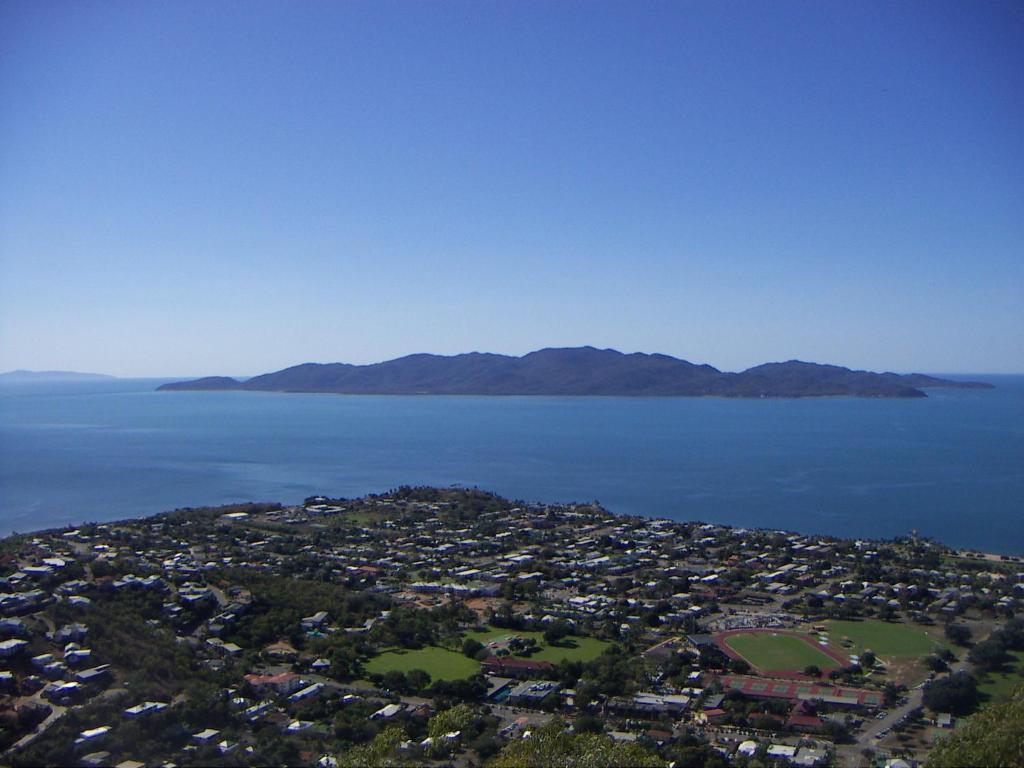 Hostel Adventurers Backpackers Townsville Pokoj fotografie